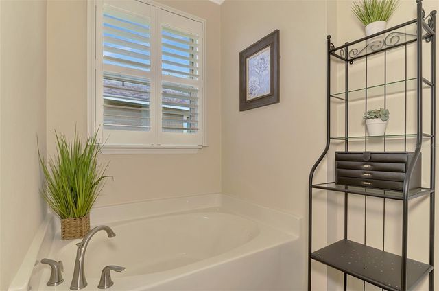 9082 COACHMAN DRIVE, Venice, FL 34293