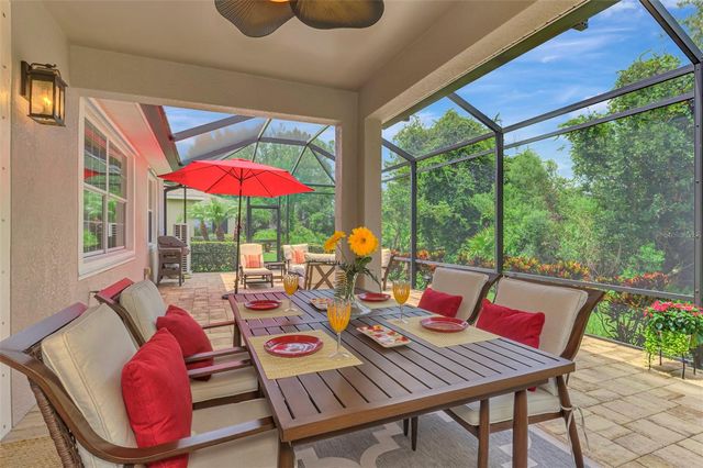 9082 COACHMAN DRIVE, Venice, FL 34293