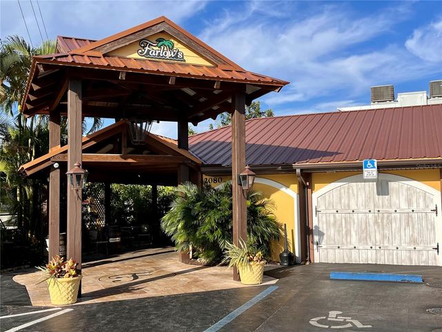 9082 COACHMAN DRIVE, Venice, FL 34293