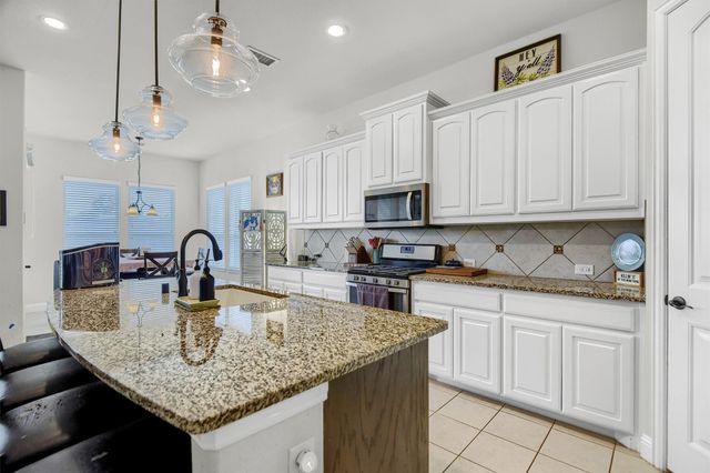 2526 Thayne Drive, Anna, TX 75409