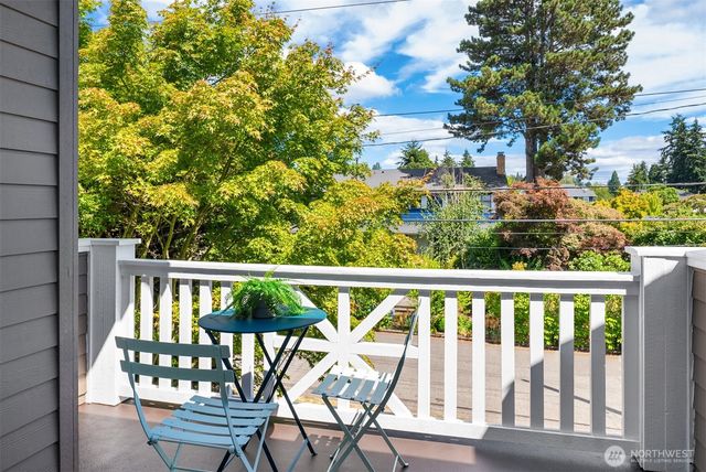 4717 NE 50th Street, Seattle, WA 98105