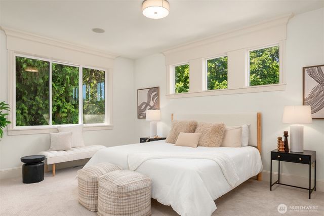 4717 NE 50th Street, Seattle, WA 98105