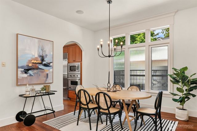 4717 NE 50th Street, Seattle, WA 98105