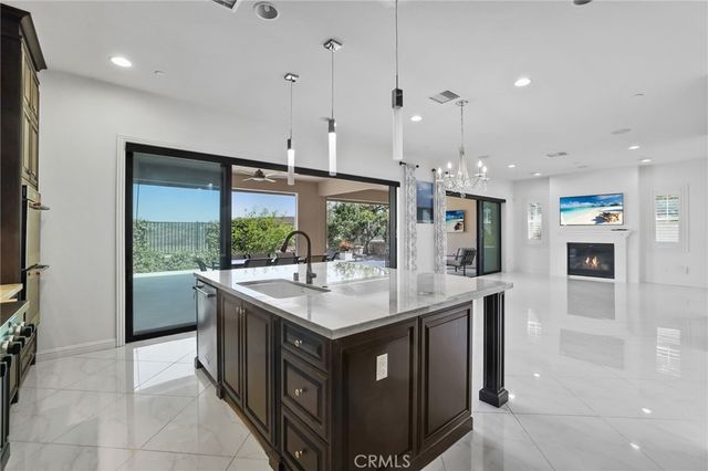 51 Heliotrope, Lake Forest, CA 92630