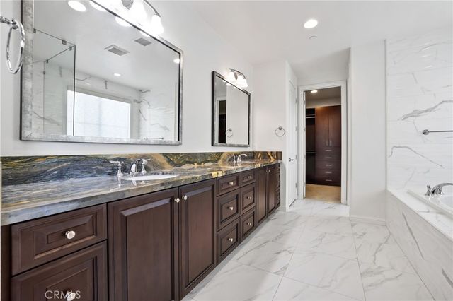 51 Heliotrope, Lake Forest, CA 92630
