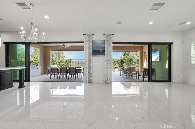 51 Heliotrope, Lake Forest, CA 92630