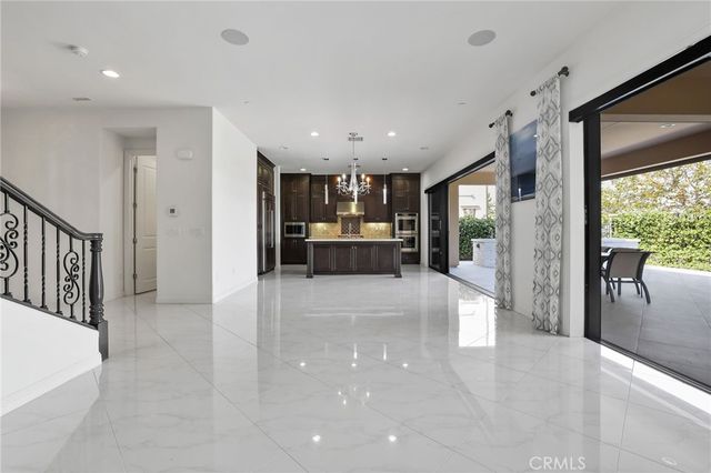 51 Heliotrope, Lake Forest, CA 92630