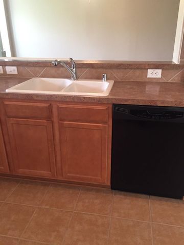 834 Honeysuckle Vine Drive, Rosenberg, TX 77469