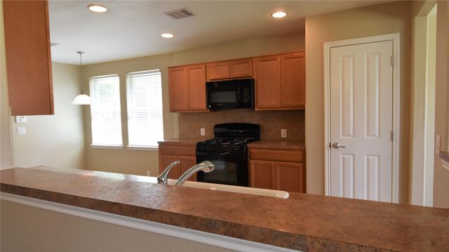 834 Honeysuckle Vine Drive, Rosenberg, TX 77469