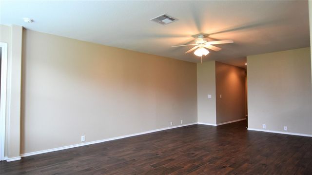 834 Honeysuckle Vine Drive, Rosenberg, TX 77469