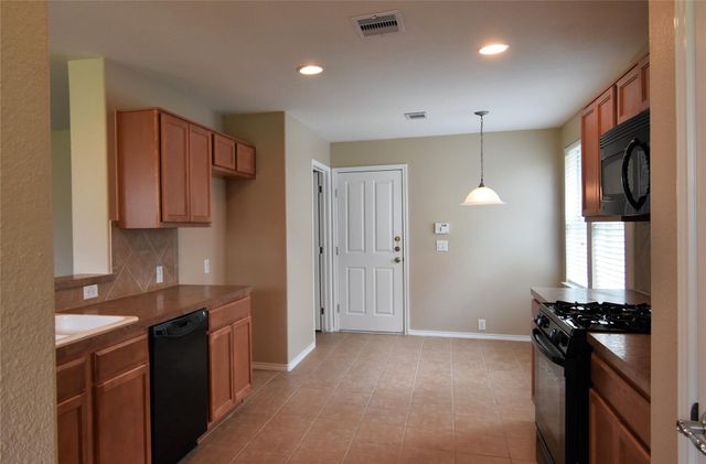 834 Honeysuckle Vine Drive, Rosenberg, TX 77469