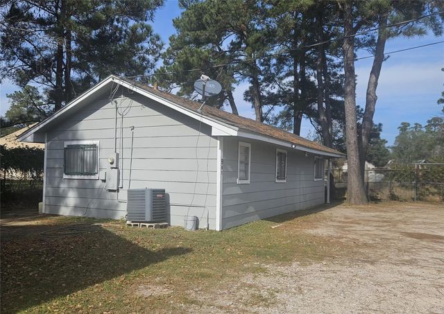 109 Cartwright Road, Conroe, TX 77301