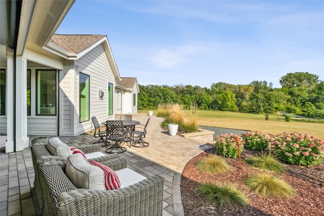 31275 Crosscreek Road, Waukee, IA 50263