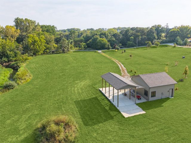 31275 Crosscreek Road, Waukee, IA 50263