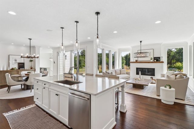 31275 Crosscreek Road, Waukee, IA 50263