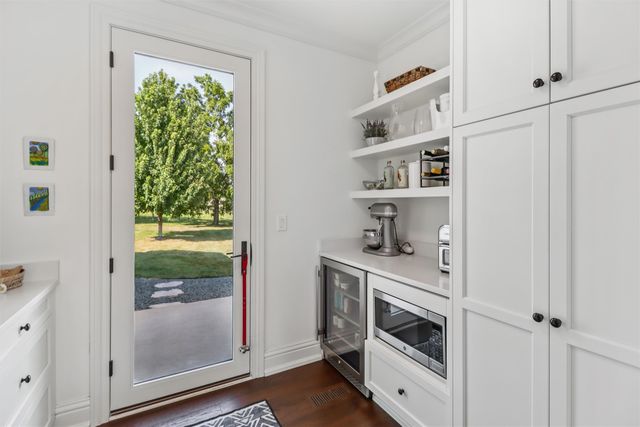 31275 Crosscreek Road, Waukee, IA 50263