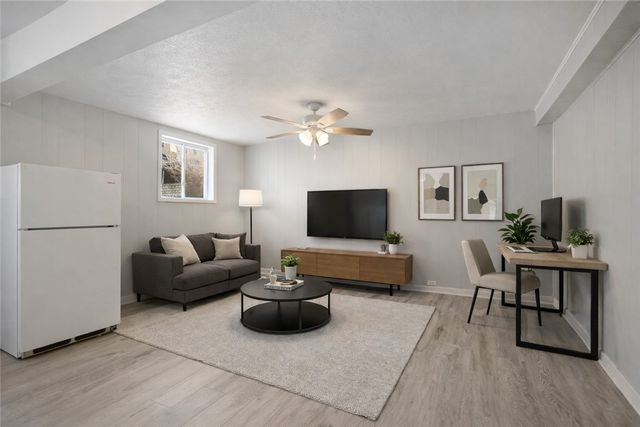 733 Peach, Glassport, PA 15045