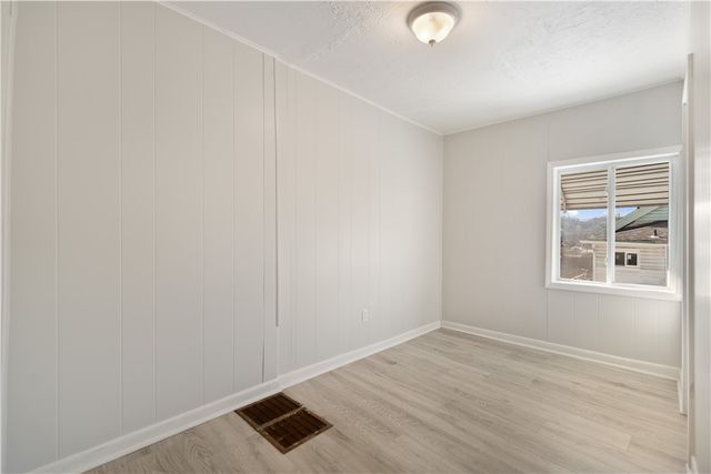 733 Peach, Glassport, PA 15045