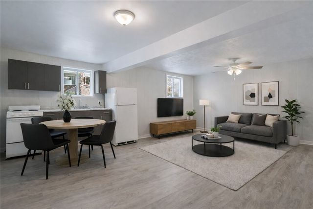 733 Peach, Glassport, PA 15045