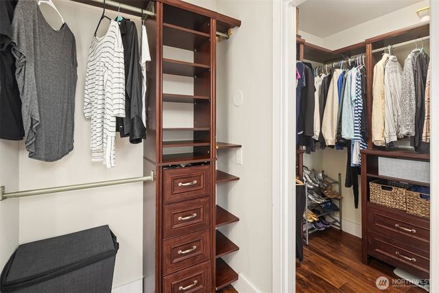 9360 Mercerwood Drive, Mercer Island, WA 98040
