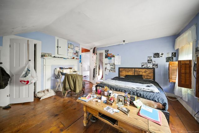 47 8th Street, Norwich, CT 06360