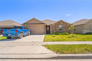 2227 Medusa Dr, Portland, TX 78374