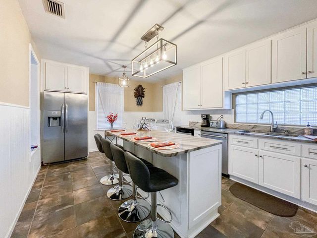 1618 W Garden St, Pensacola, FL 32502