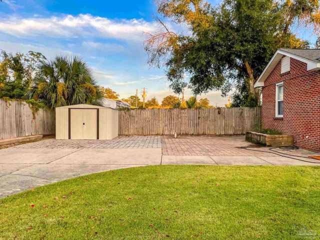1618 W Garden St, Pensacola, FL 32502