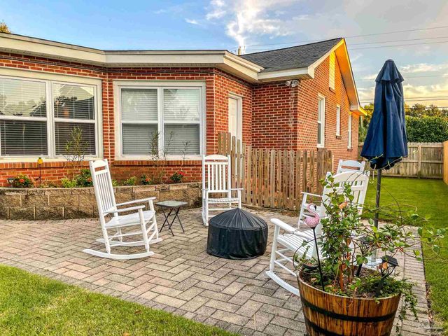 1618 W Garden St, Pensacola, FL 32502