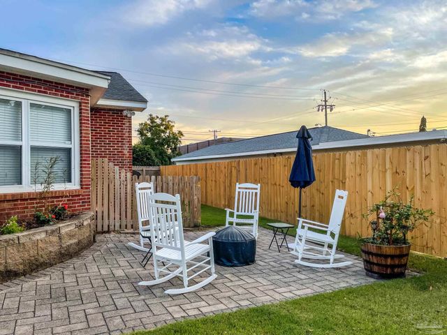 1618 W Garden St, Pensacola, FL 32502