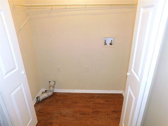 192 High Creek Drive, Roswell, GA 30076