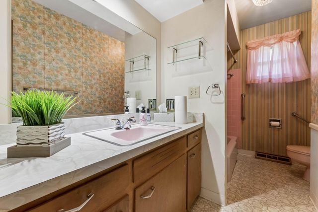 1493 Striebel Road, Columbus, OH 43227