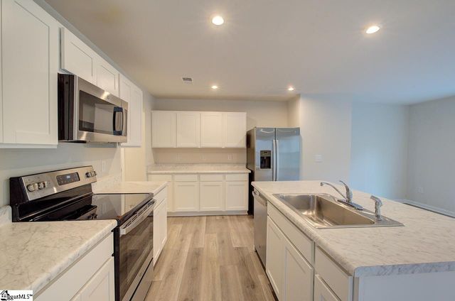 504 Mills Hill Way, Greenville, SC 29605