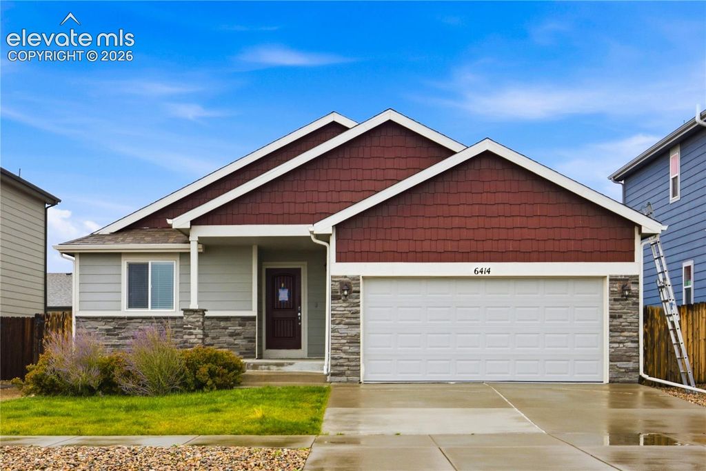 6414 Mountain Dale Drive, Colorado Springs, CO 80927