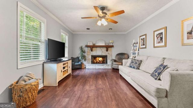 334 Old Old Alabama Road SE, Emerson, GA 30137