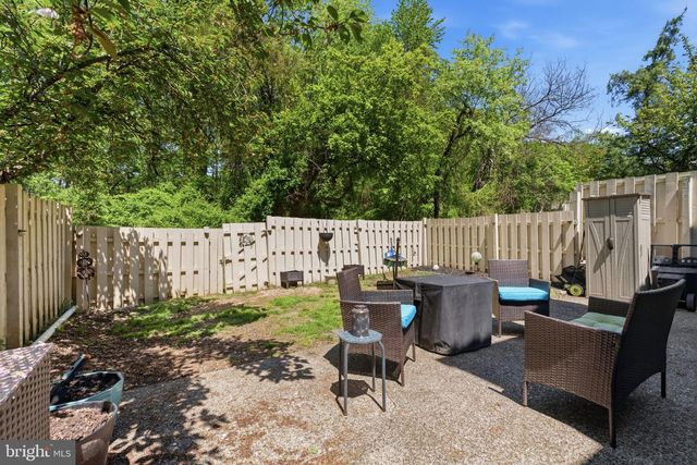 1586 BUD LN, Yardley, PA 19067