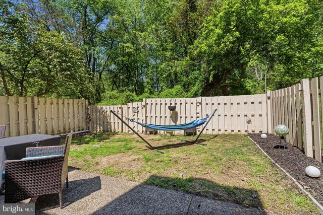 1586 BUD LN, Yardley, PA 19067