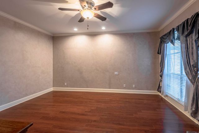 1223 E Stanwick Pl, Saint George, LA 70810