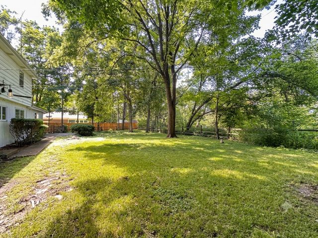 1009 Anne Road, Naperville, IL 60540