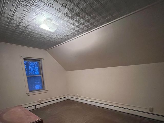 428 Coventry Street, Newport City, VT 05855