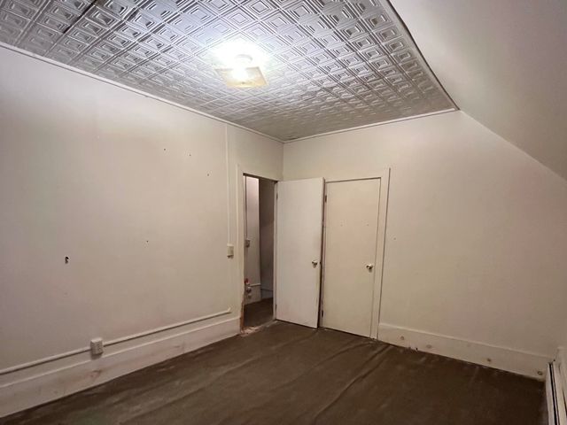 428 Coventry Street, Newport City, VT 05855