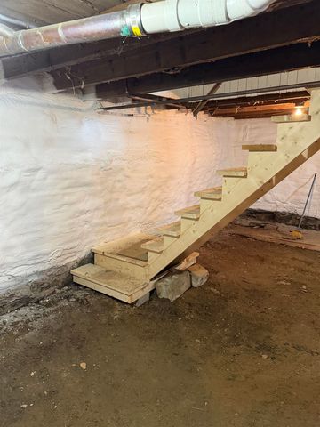 428 Coventry Street, Newport City, VT 05855