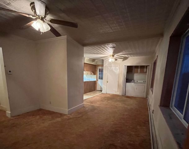 428 Coventry Street, Newport City, VT 05855