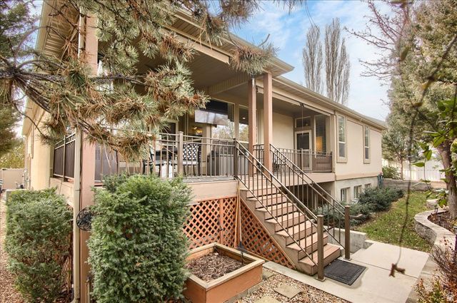 1653 E CRESCENT VIEW CIRCLE CIR, Sandy, UT 84092