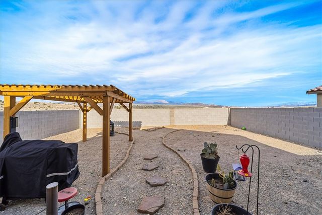 2431 Tapatio Drive, Bullhead City, AZ 86442