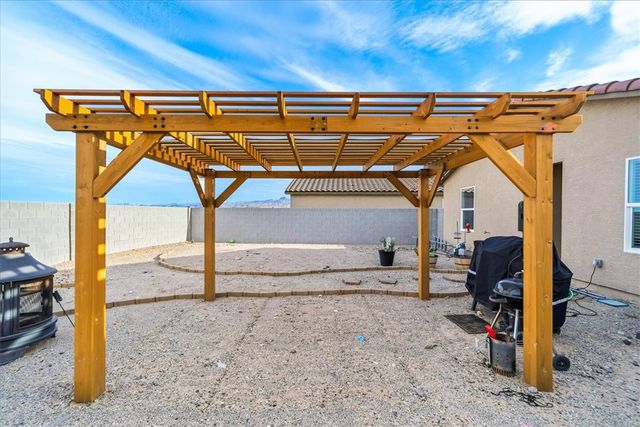 2431 Tapatio Drive, Bullhead City, AZ 86442