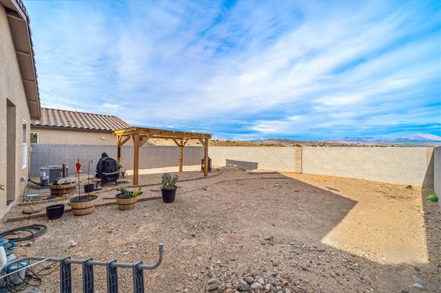2431 Tapatio Drive, Bullhead City, AZ 86442