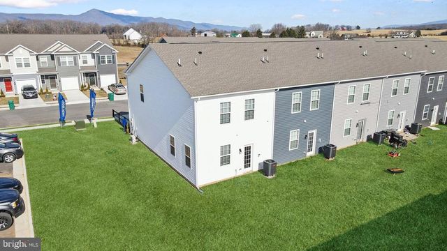 143 RAE CT, Luray, VA 22835