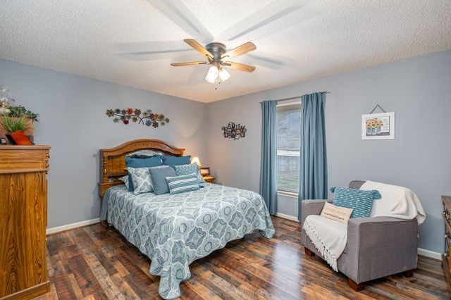 913 Bedford Pl, Columbia, TN 38401