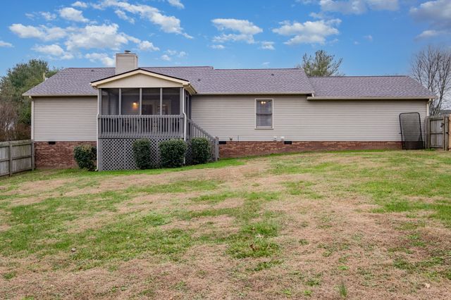 913 Bedford Pl, Columbia, TN 38401